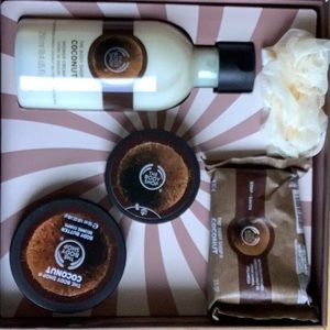 Body Shop Coconut Collection